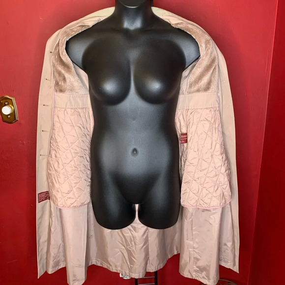 J. Gallery Vintage Women’s Belted Trench Coat - Picture 8 of 8